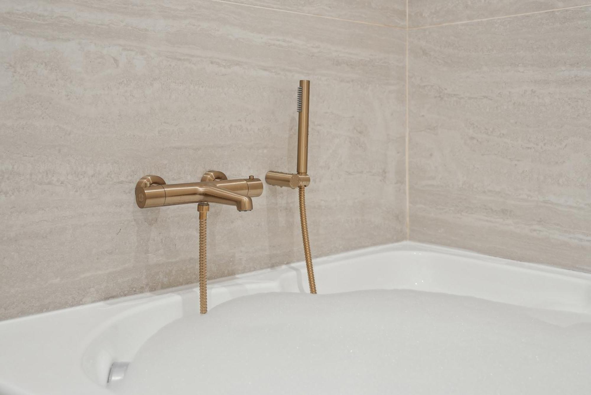 Lavie Maison Central & Hot Tub Бордо Экстерьер фото